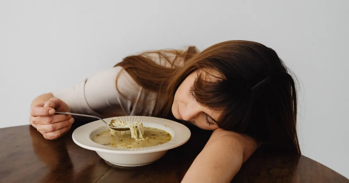 Emotional eating and stress: why you gain weight and how to